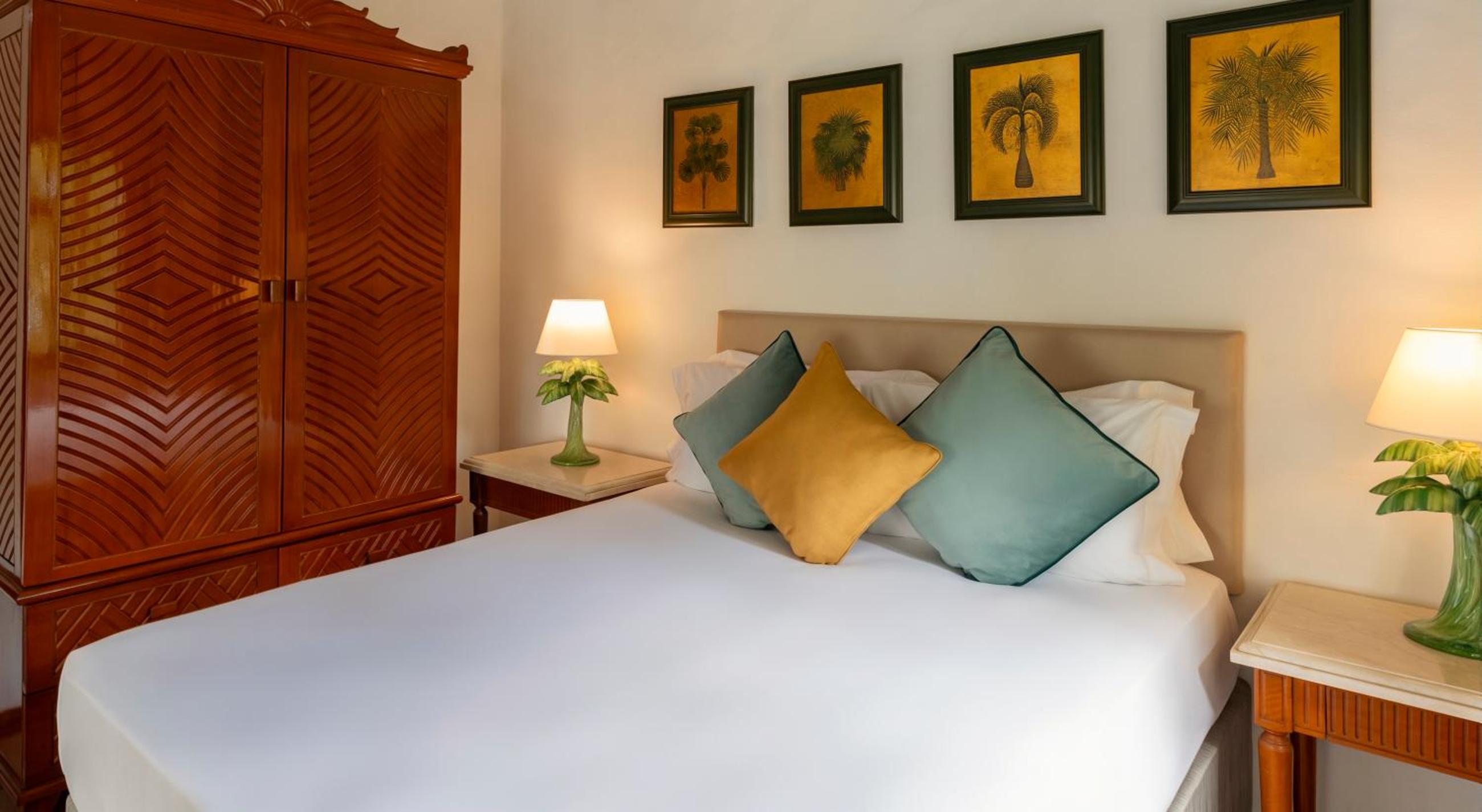 Deluxe Double Room at Eden's Holiday Villas